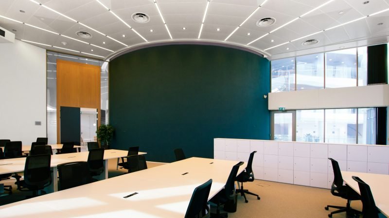 craig-lovelidge-bV5dFLEYecM-unsplash